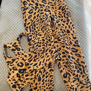 Booty by Brabants Amazon cafe legging/bra set